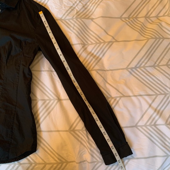 Hugo Boss slim fit button down dress shirt - Picture 4 of 7